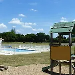 Maison De Charme A Avec Piscine Partagee Saint-Vincent-la-Chatre