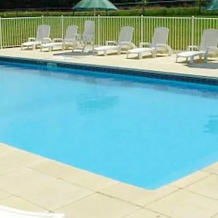 Maison De 4 Avec Piscine Partagee Jardin Amenage Et Wifi A Vincent La Chatre Hébergement de vacances *