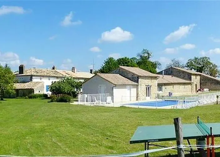 Maison De Charme A Avec Piscine Partagee Prázdninový dům *